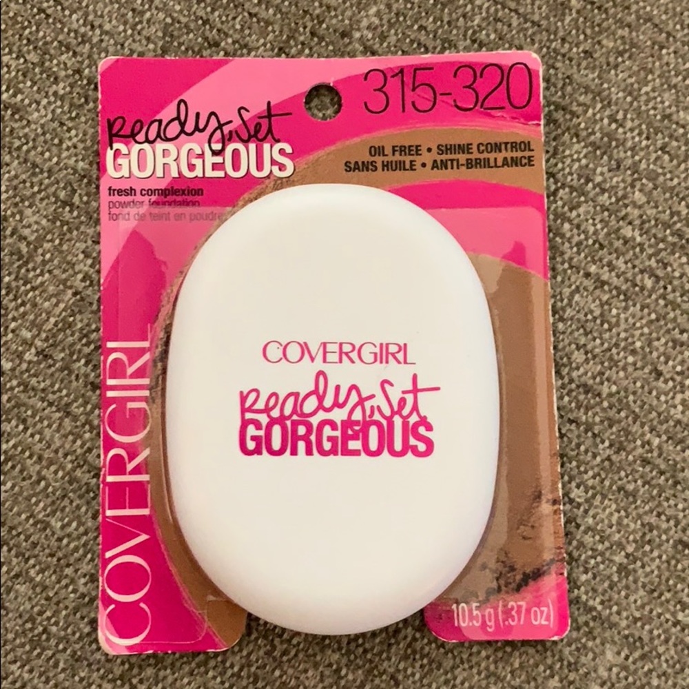 Covergirl Ready Set Gorgeous powder foundation